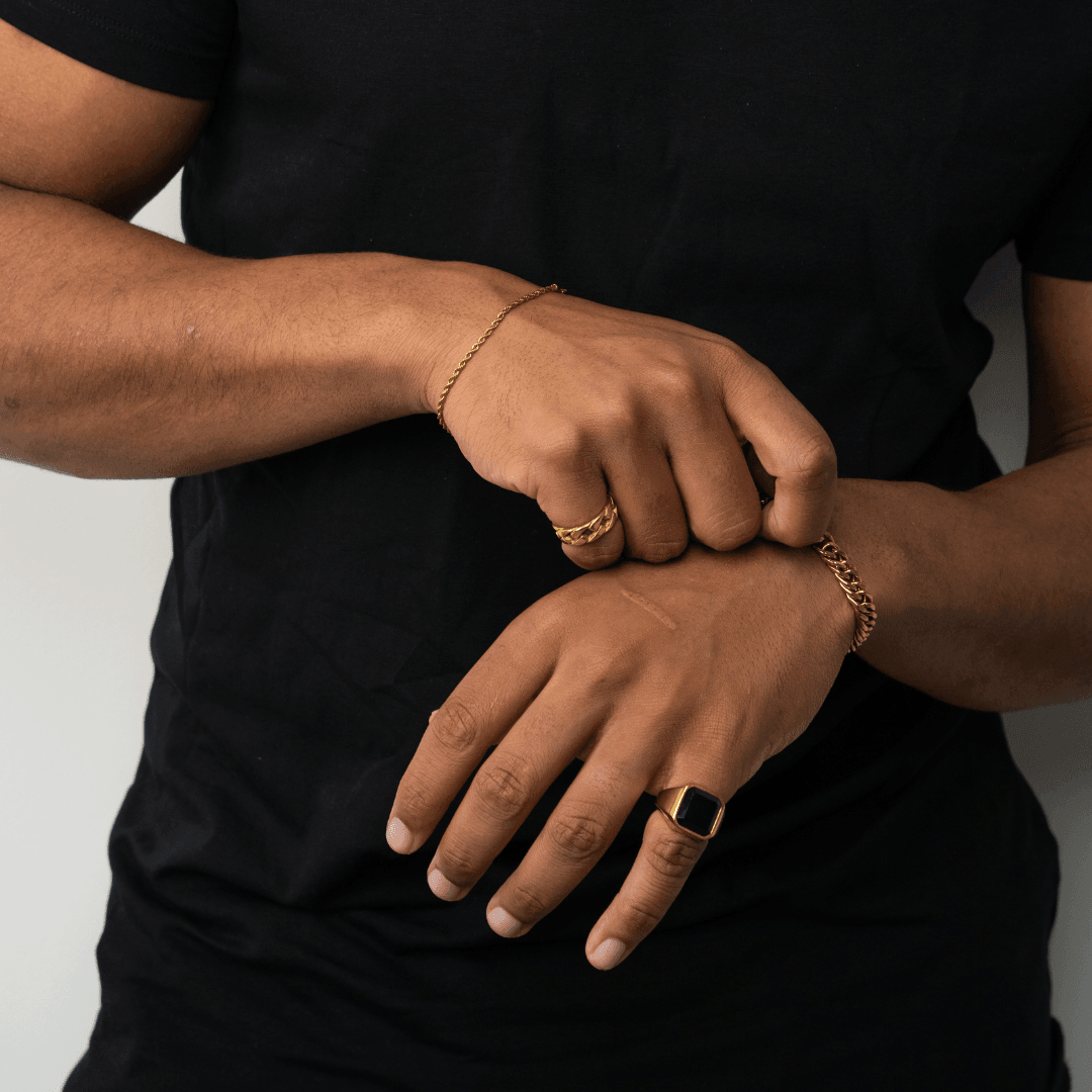 Royal Signet Ring (Gold)