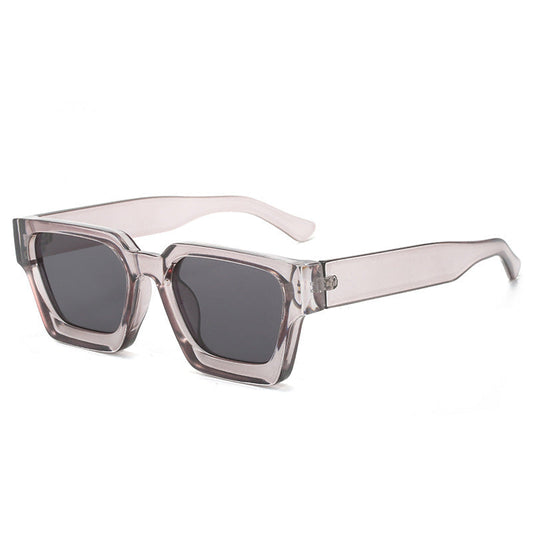 Myrone Blanche - Retro Sunglasses